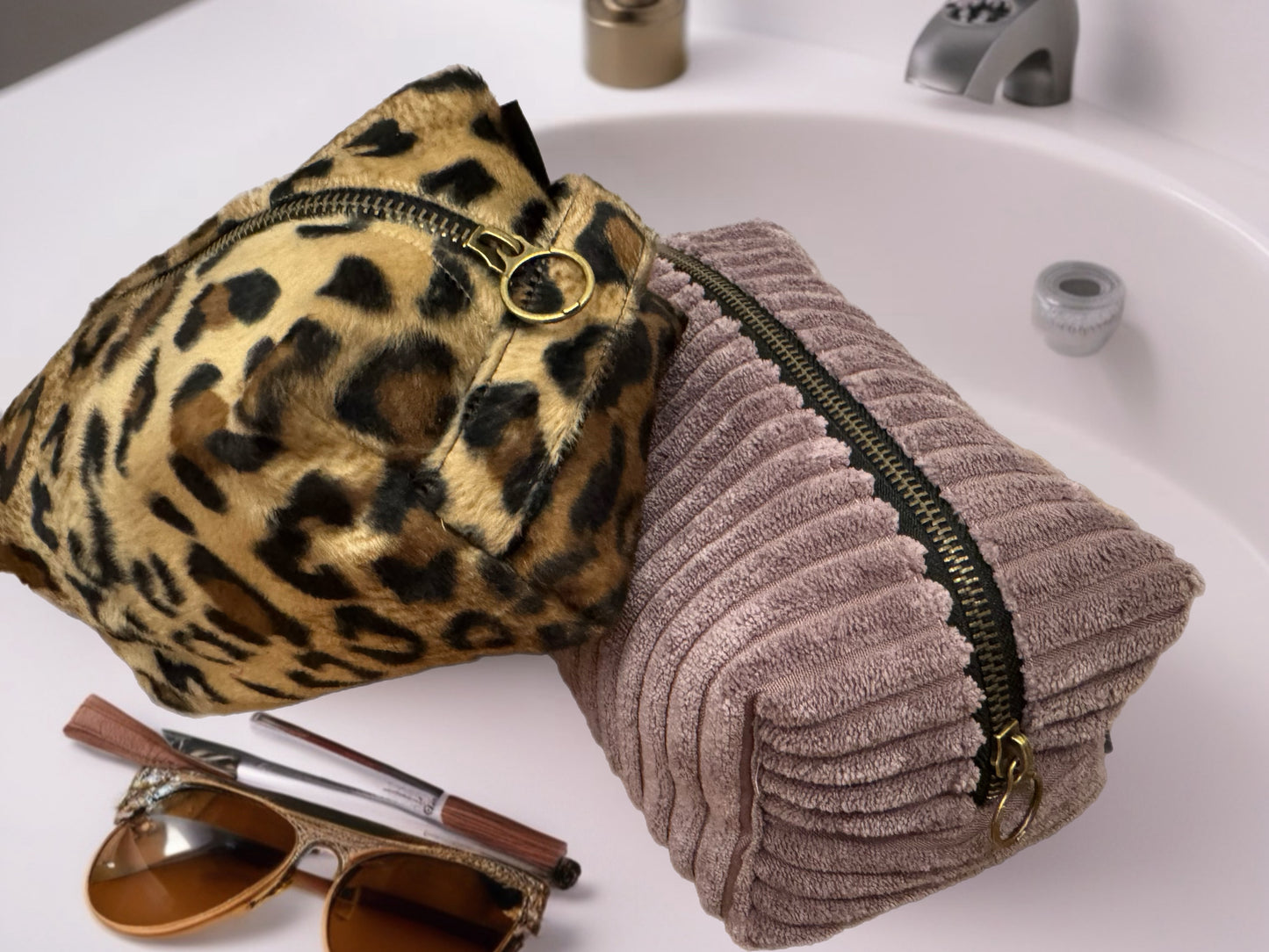 Kulturtasche - Praktisch für zuhause  & Reisen